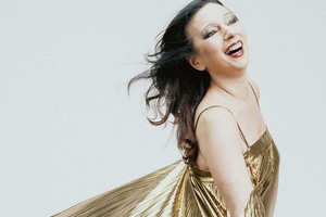 AMINA FIGAROVA SEXTET im Cafe Museum