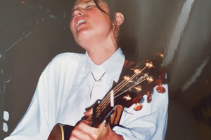 BARBARA CLEAR SOLO "PUR & ZEITLOS" im Cafe Museum