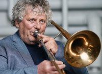 PAUL ZAUNER 4TET feat. LEO GENOVESE im Cafe Museum